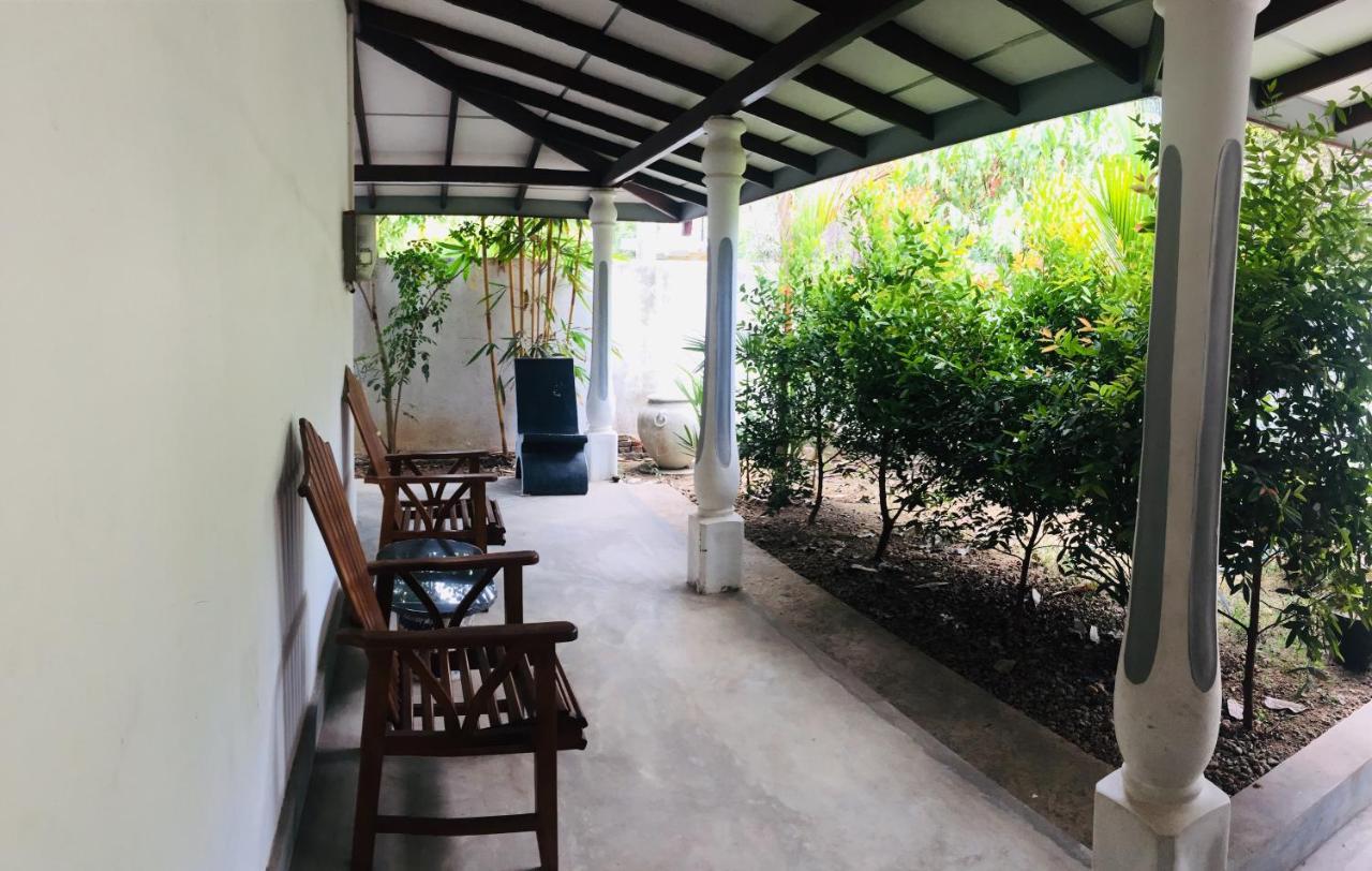 Villa Ceylon Home Унаватуна Экстерьер фото